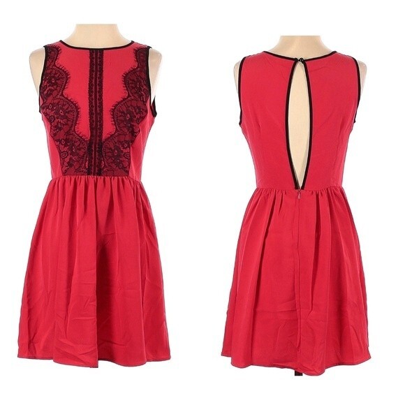 Francesca’s red and black Caberet lace backless dress size medium - Picture 1 of 7